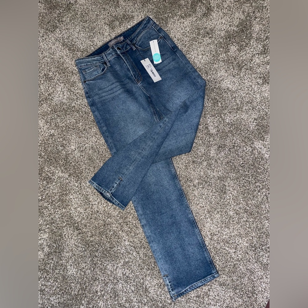 Just USA Sydney mid rise Side Slit Straight Jean NEW!
